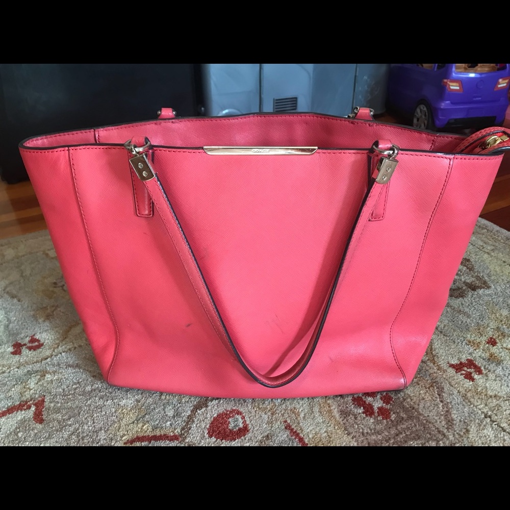 COACH TOTE